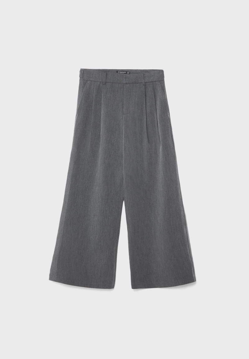 Регулируемые брюки с очень широкими штанинами