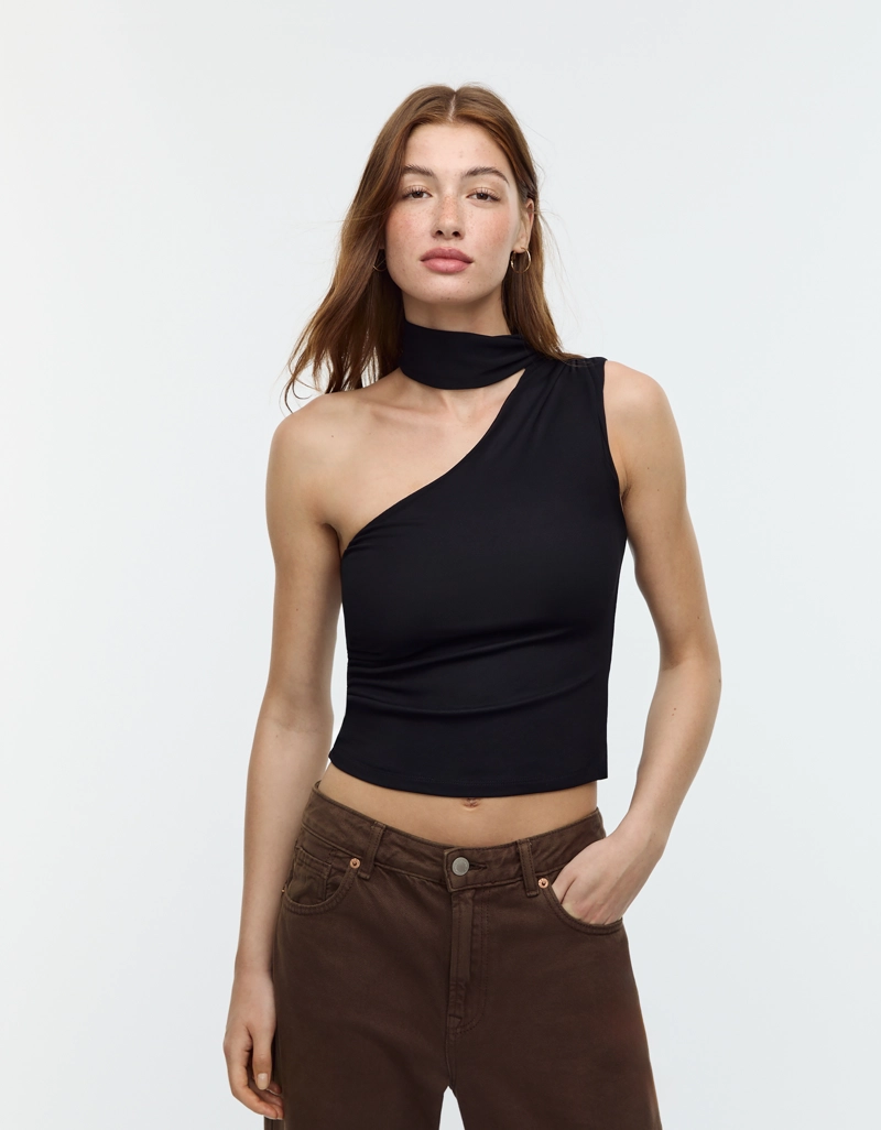 Топ из полупрозрачной ткани асимметричного кроя с шарфом