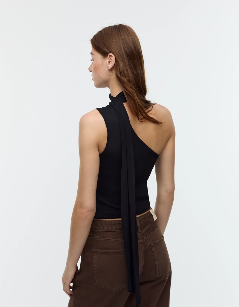 Топ из полупрозрачной ткани асимметричного кроя с шарфом