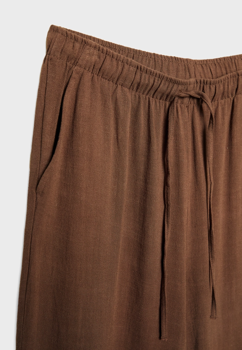 Брюки свободного кроя из смесового льна