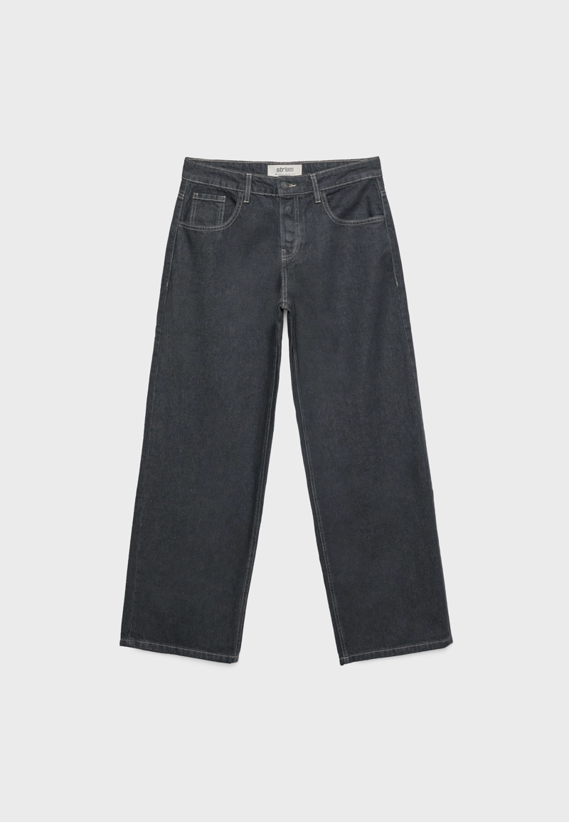 Джинсы свободного кроя