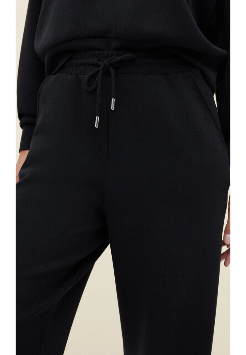 Брюки-палаццо из мягкой ткани