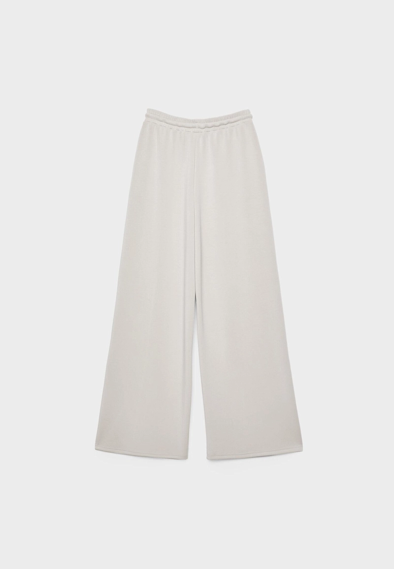 Брюки-палаццо из мягкой ткани