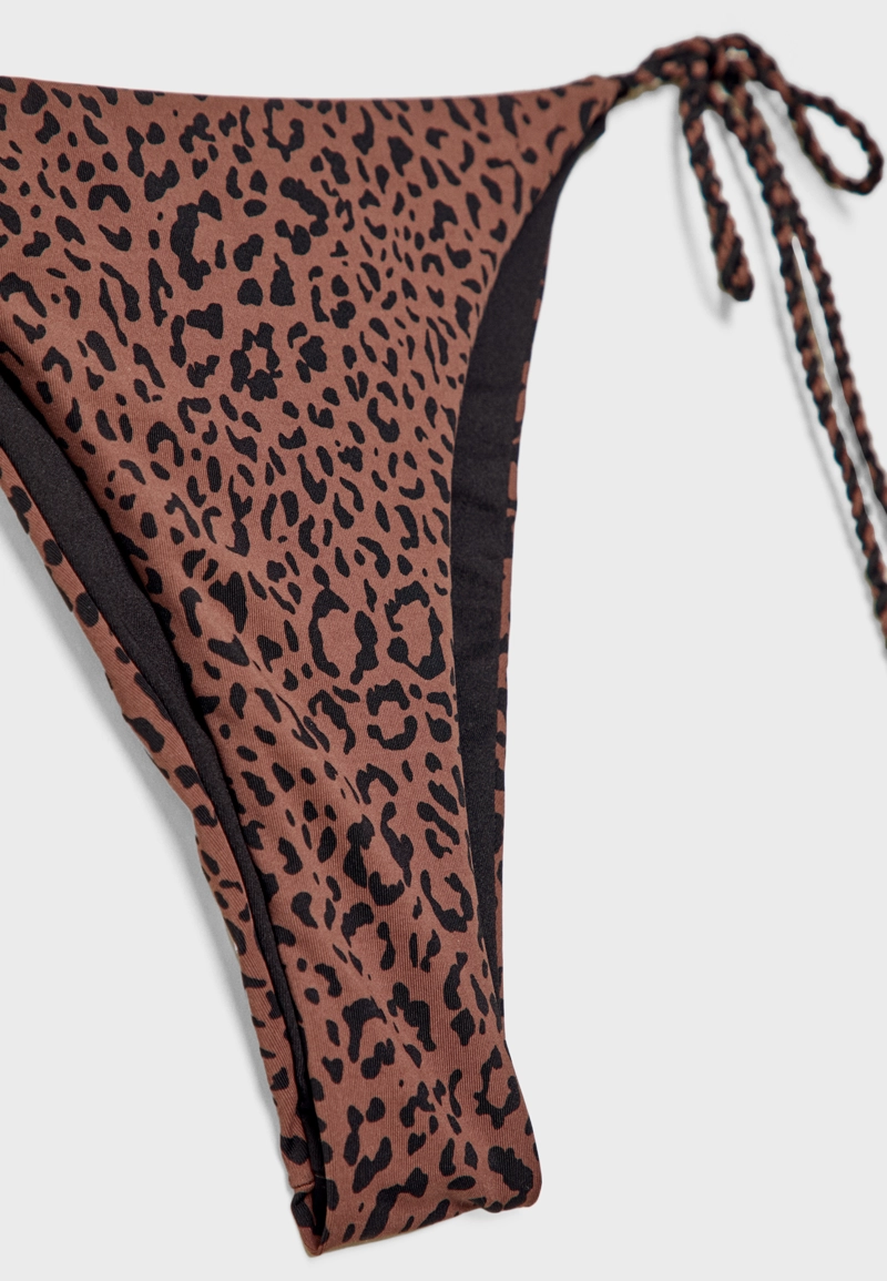 Плавки бикини бразильяно с леопардовым принтом