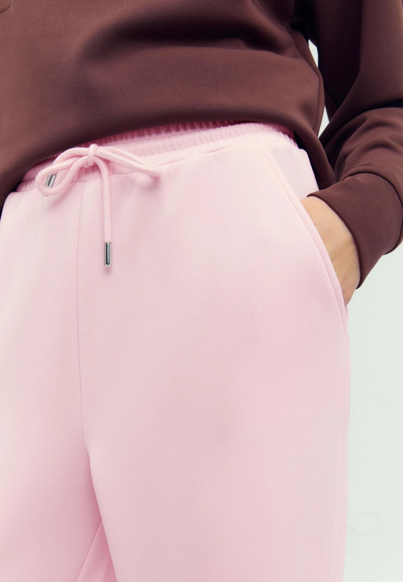 Брюки-палаццо из мягкой ткани