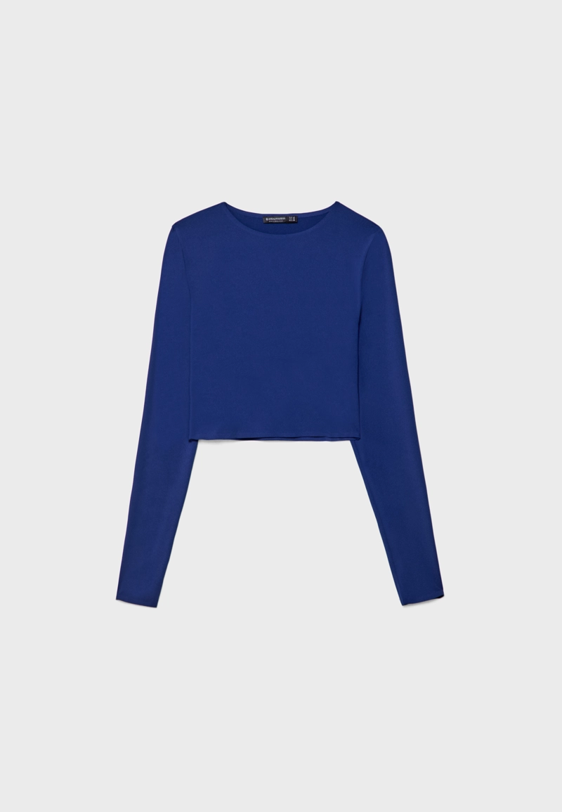 Укороченный топ с длинными рукавами