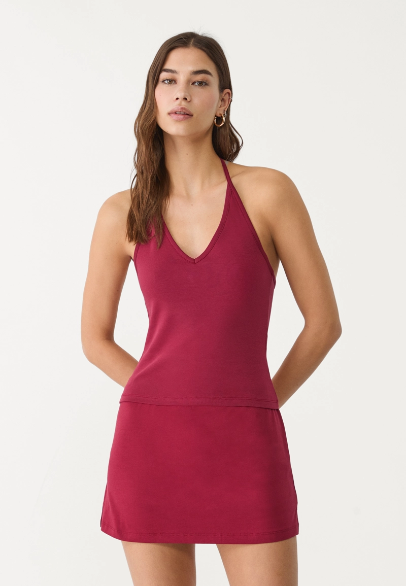 Топ с горловиной-халтер и завязками