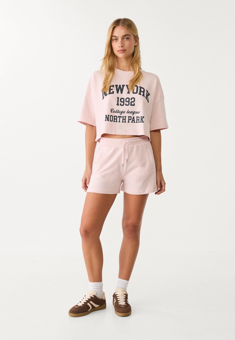 Футболка с принтом