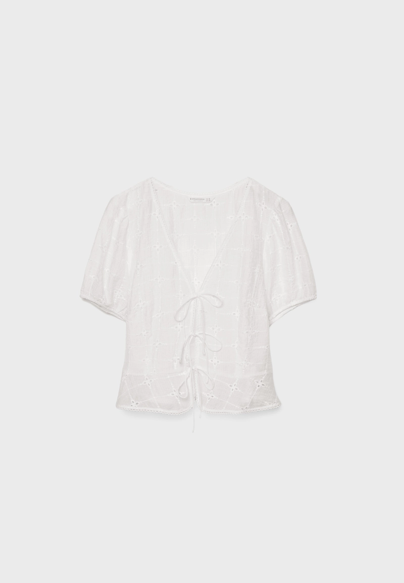 Струящаяся блуза с вышивкой и узлами