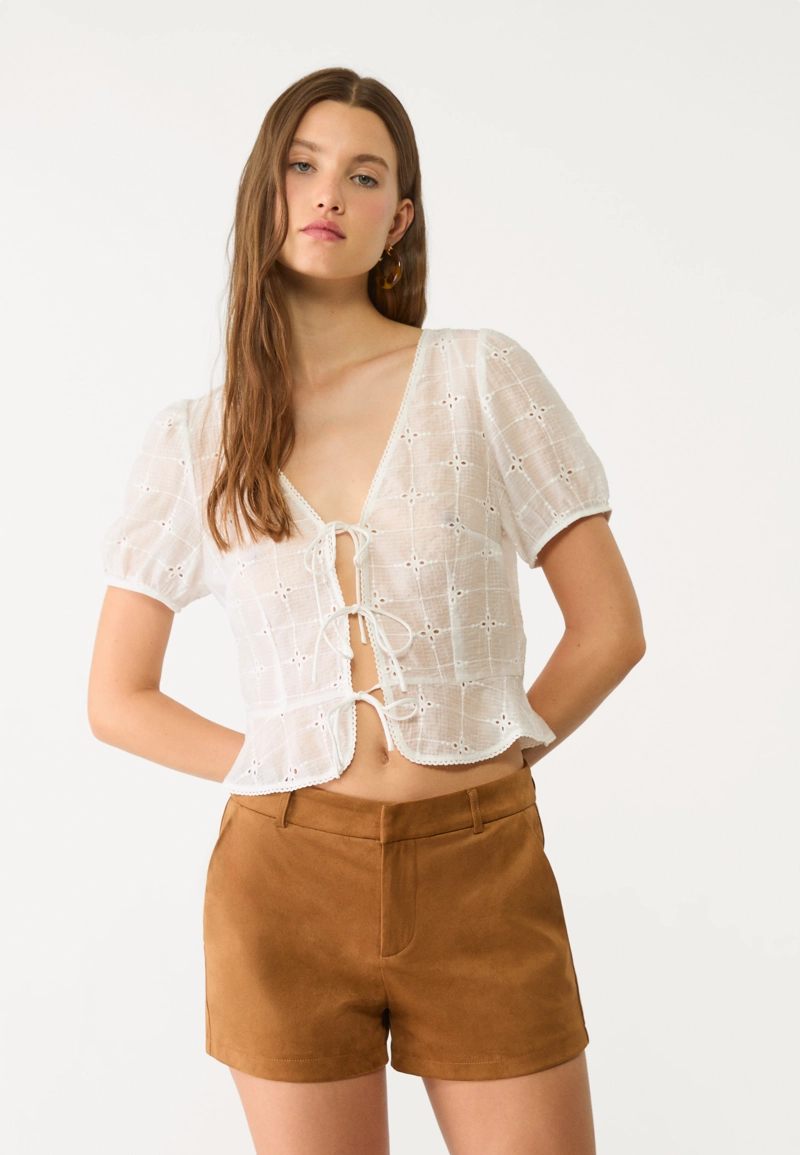 Юбка-шорты мини из искусственной замши