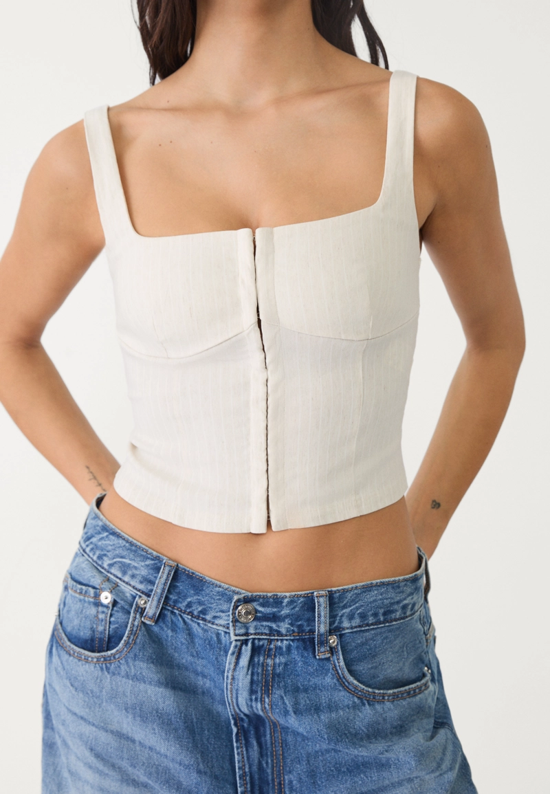 Топ корсетного кроя на бретелях