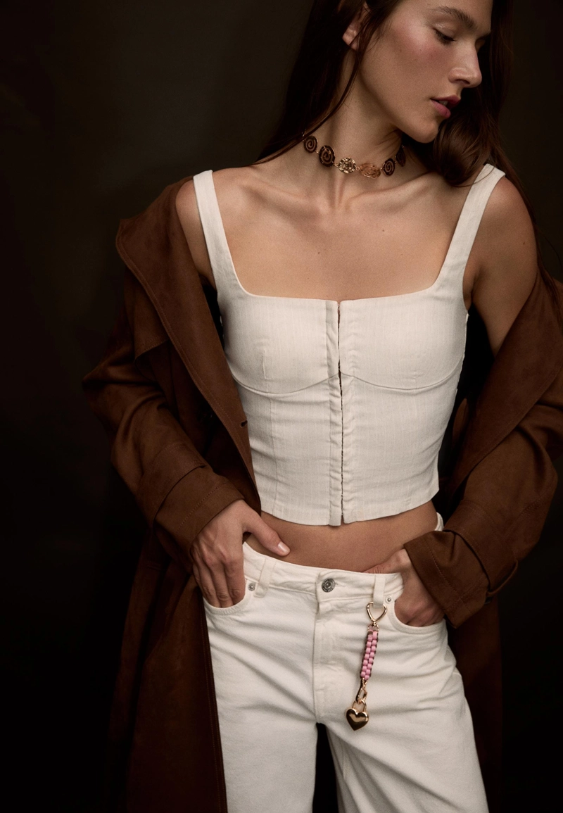 Топ корсетного кроя на бретелях