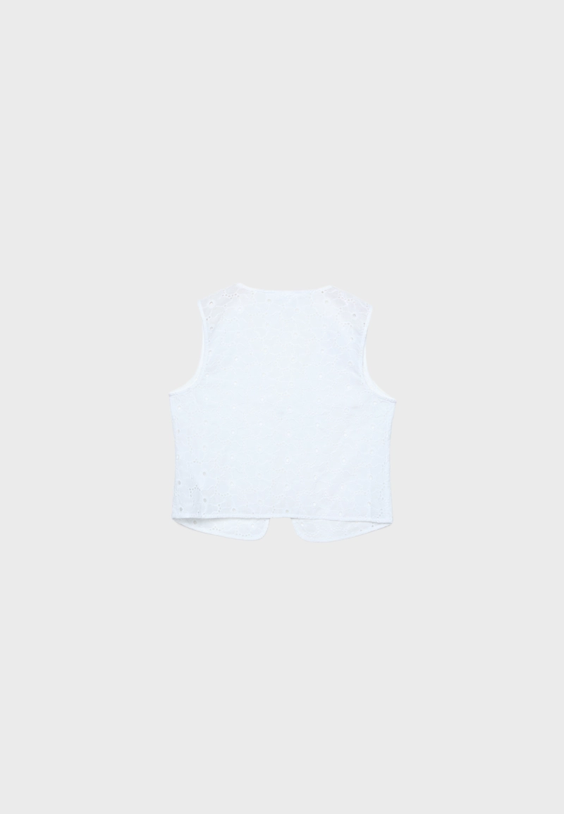 Жилет свободного кроя с вышивкой