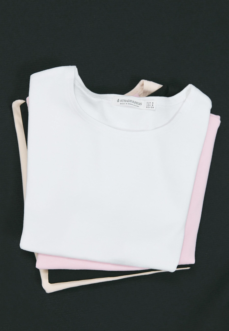 Укороченная базовая футболка в полоску