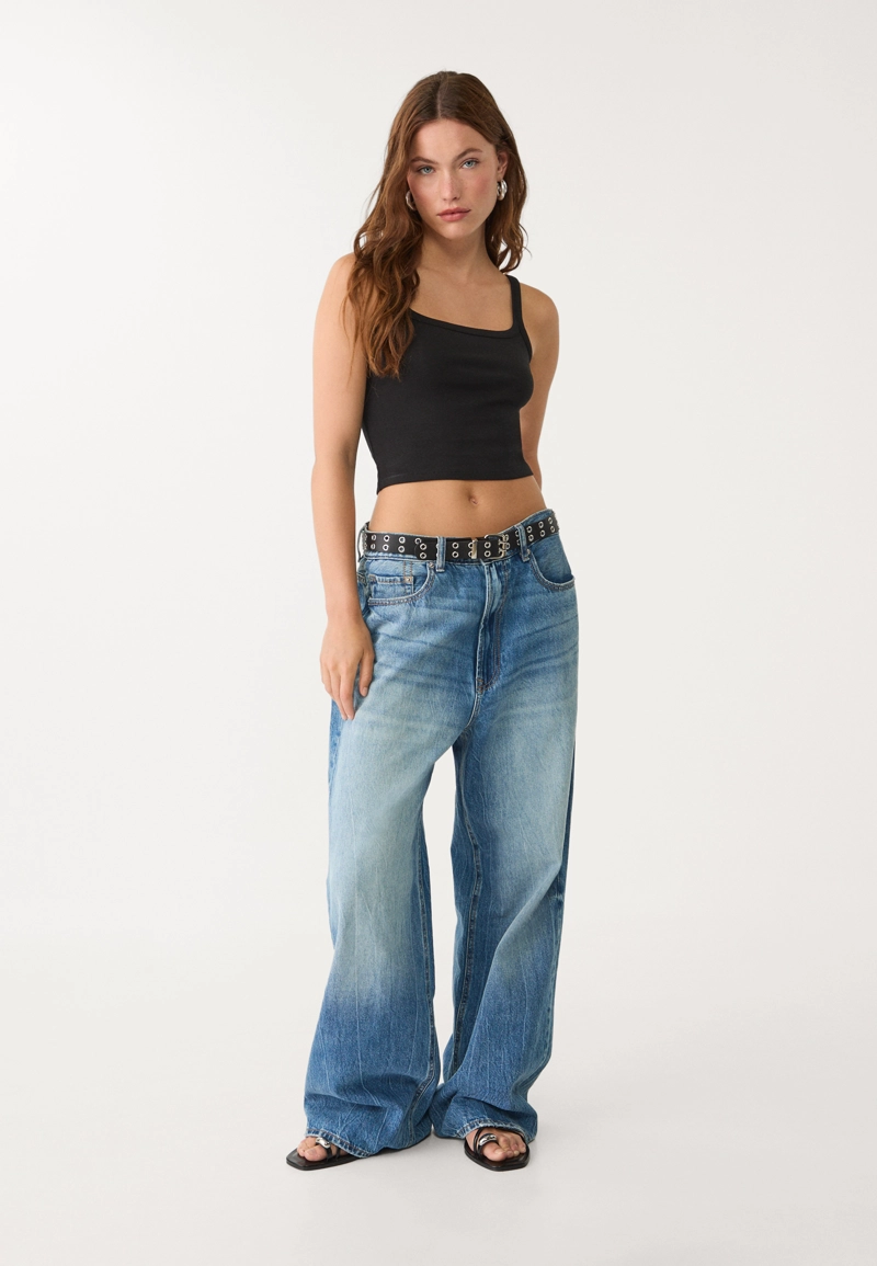 Топ из эластичной ткани на бретелях