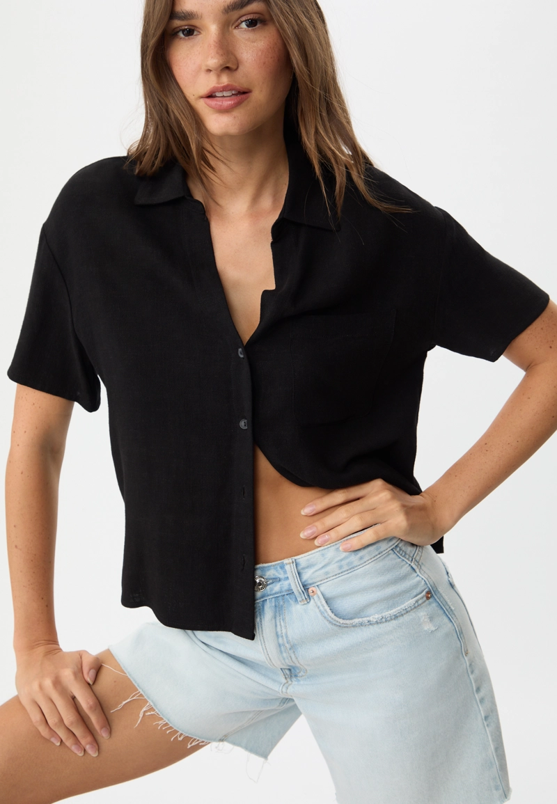 Рубашка из смесового льна с короткими рукавами