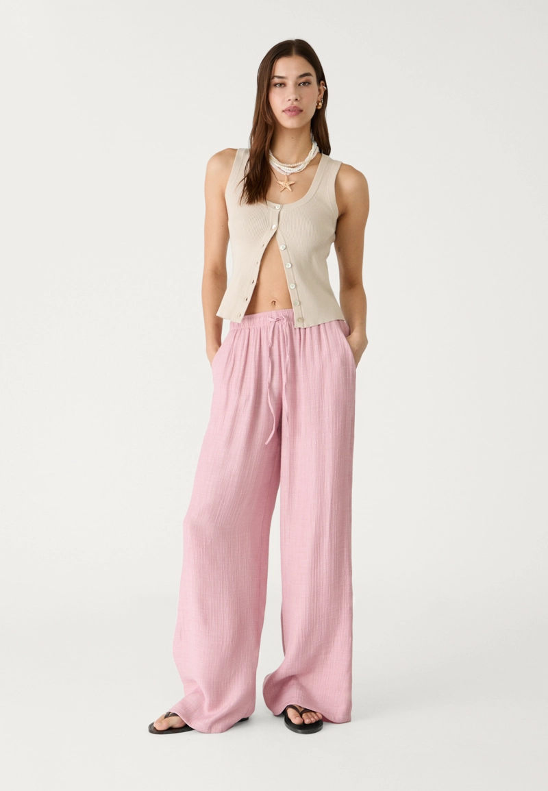 Длинные струящиеся брюки с текстурой