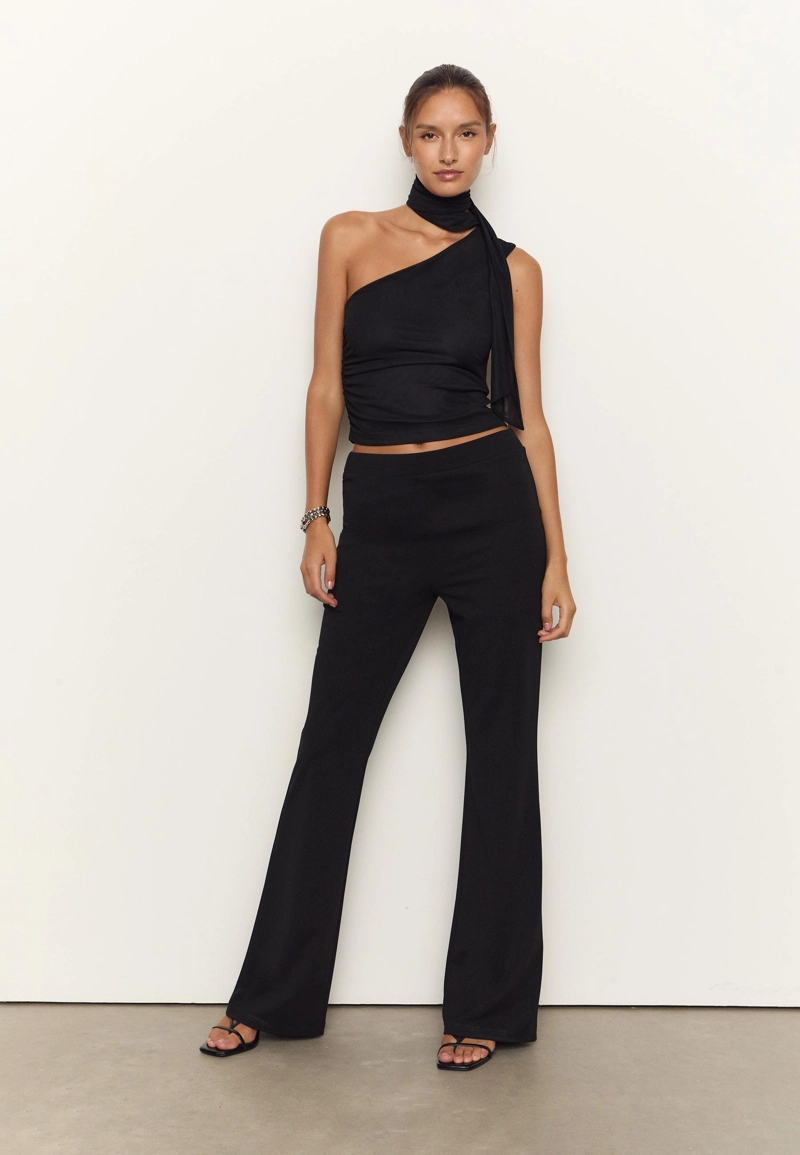 Брюки клеш из гладкого трикотажа