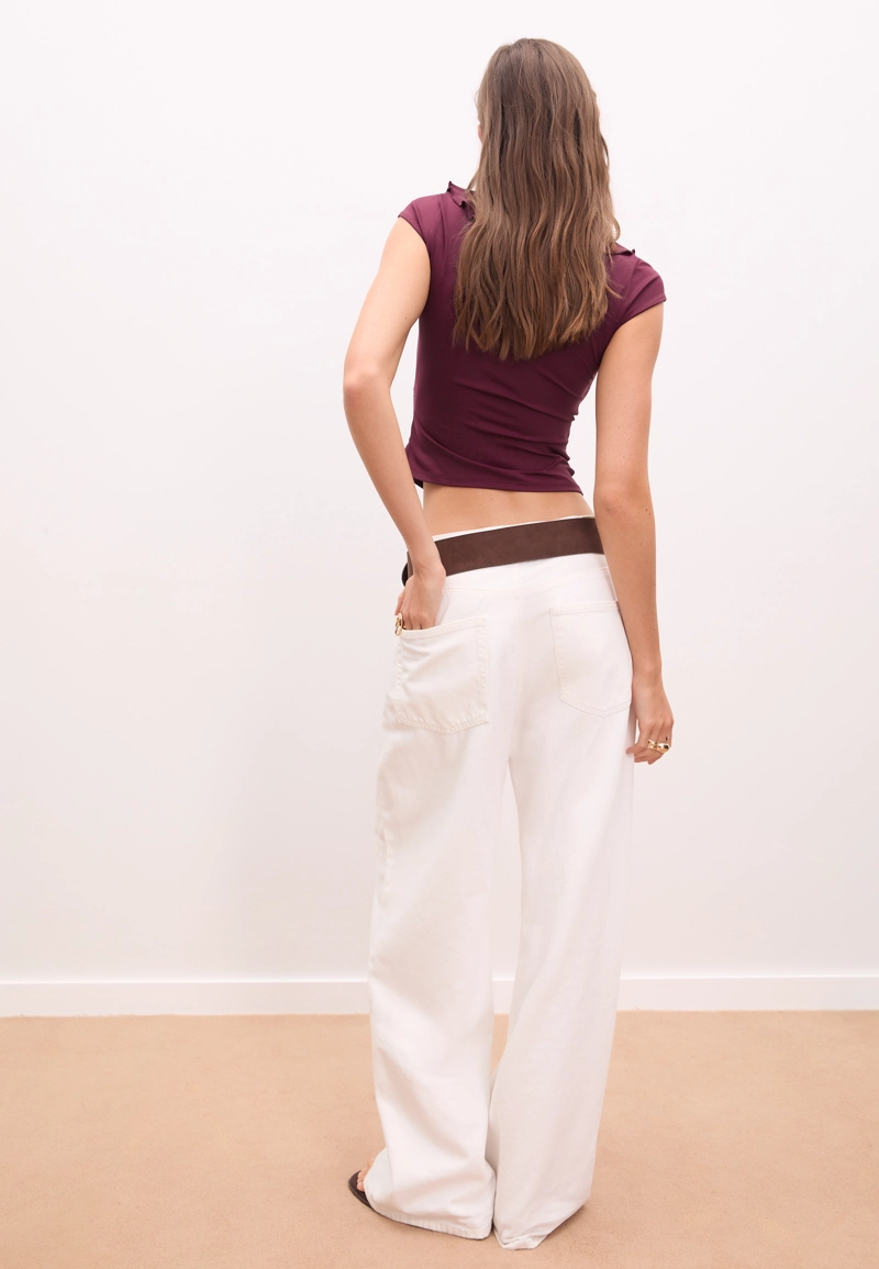 Топ из полиамида с оборками