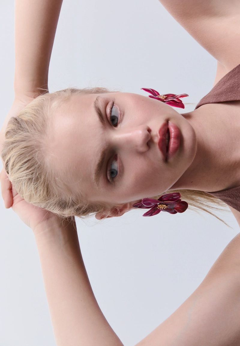 Серьги в виде цветка орхидеи