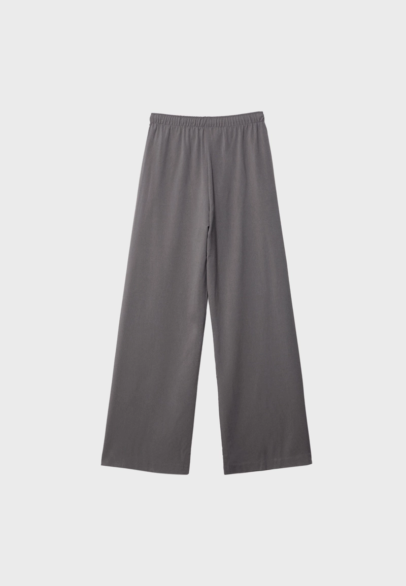 Длинные струящиеся нарядные брюки