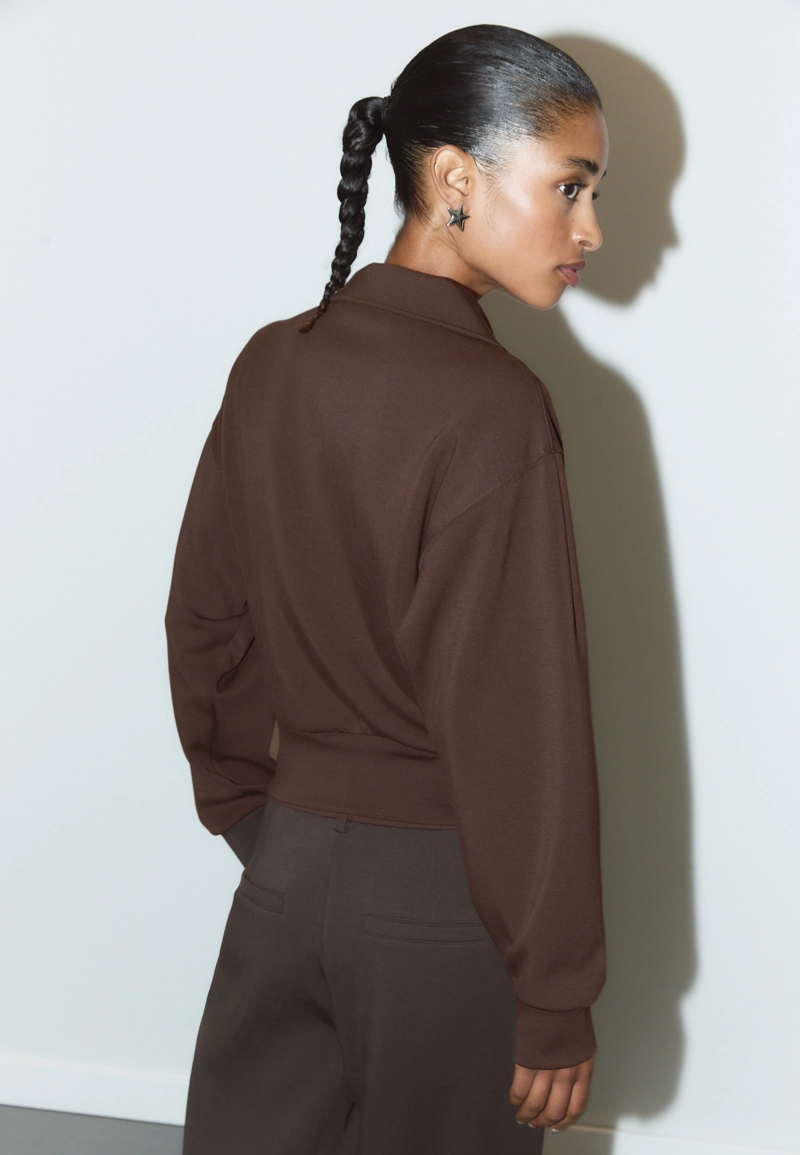 Толстовка из мягкой ткани