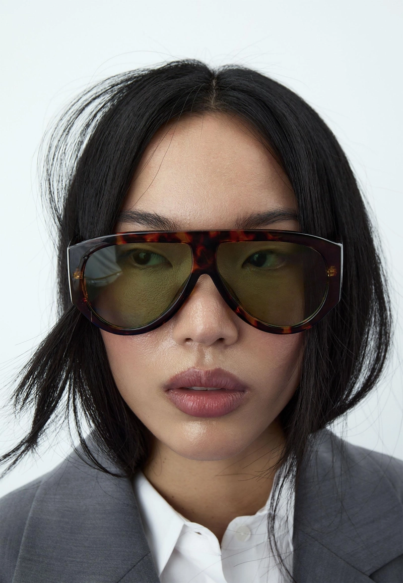 Солнцезащитные очки в стиле ретро под черепаху