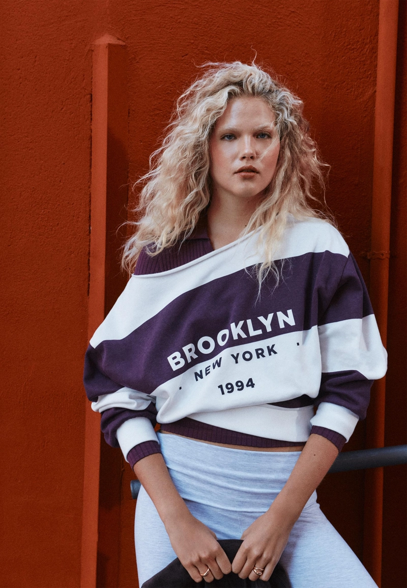 Толстовка оверсайз с принтом