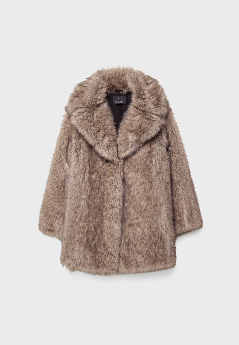 Пальто стандартной длины из искусственного меха