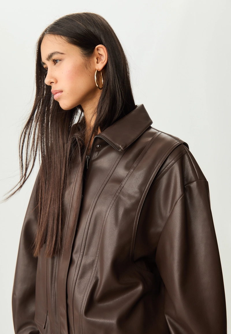 Куртка оверсайз из искусственной кожи