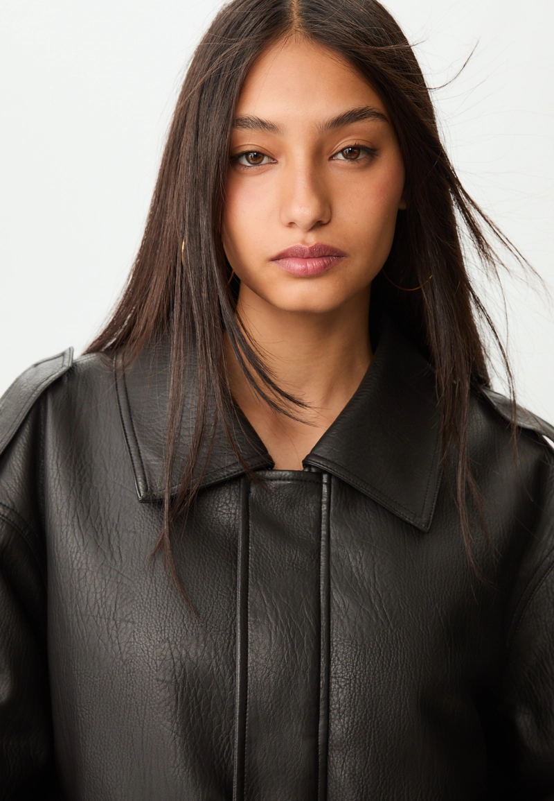 Комбинированная куртка из искусственной кожи