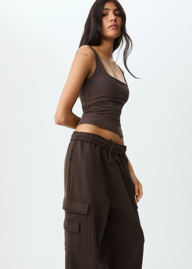 Майка с квадратным вырезом