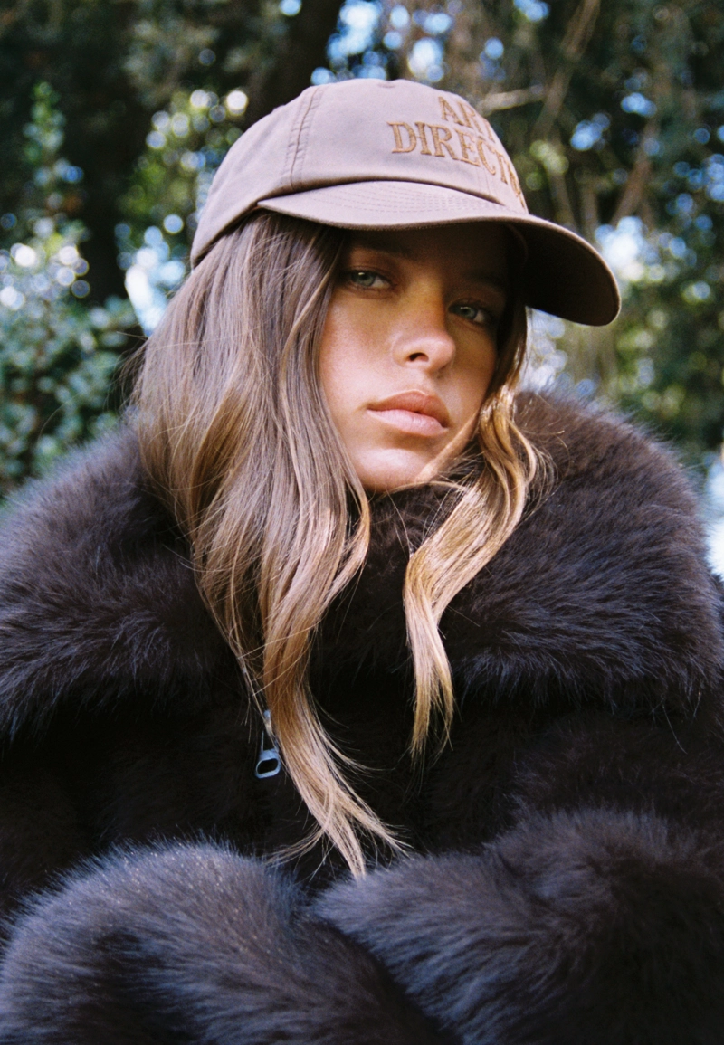 Куртка из искусственного меха