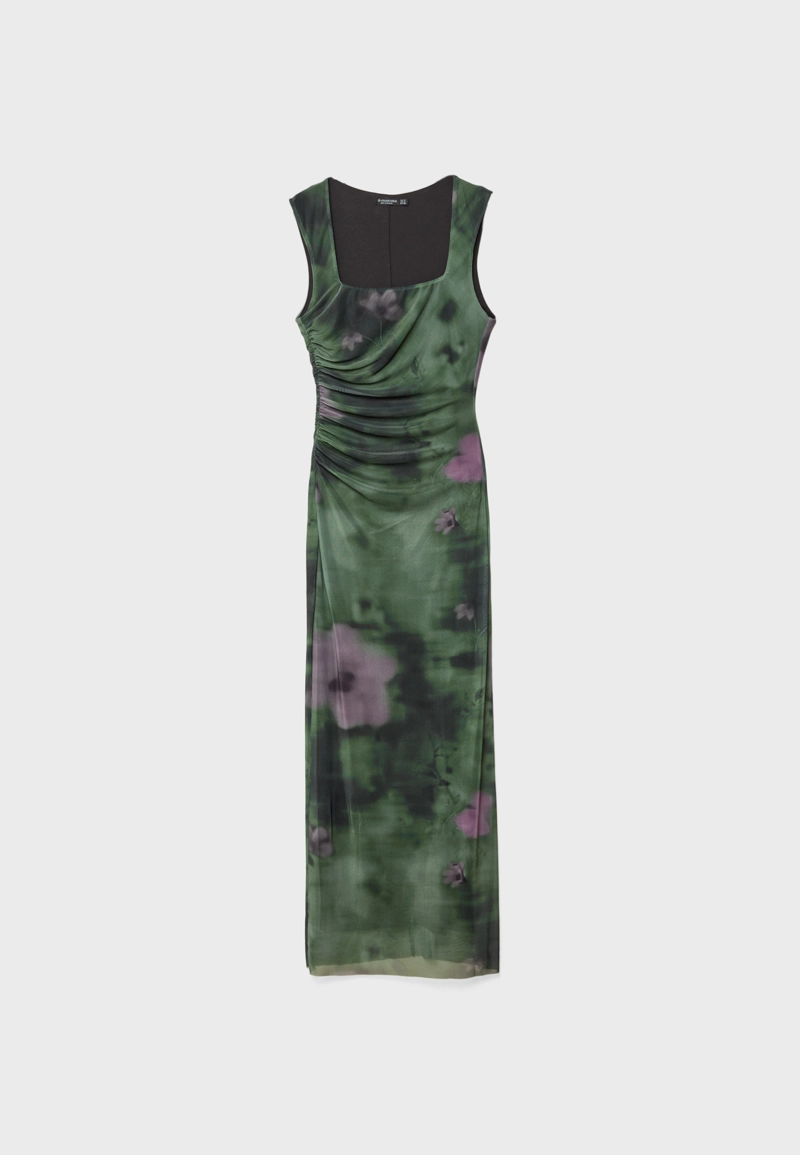 Длинное платье из полупрозрачной ткани с принтом