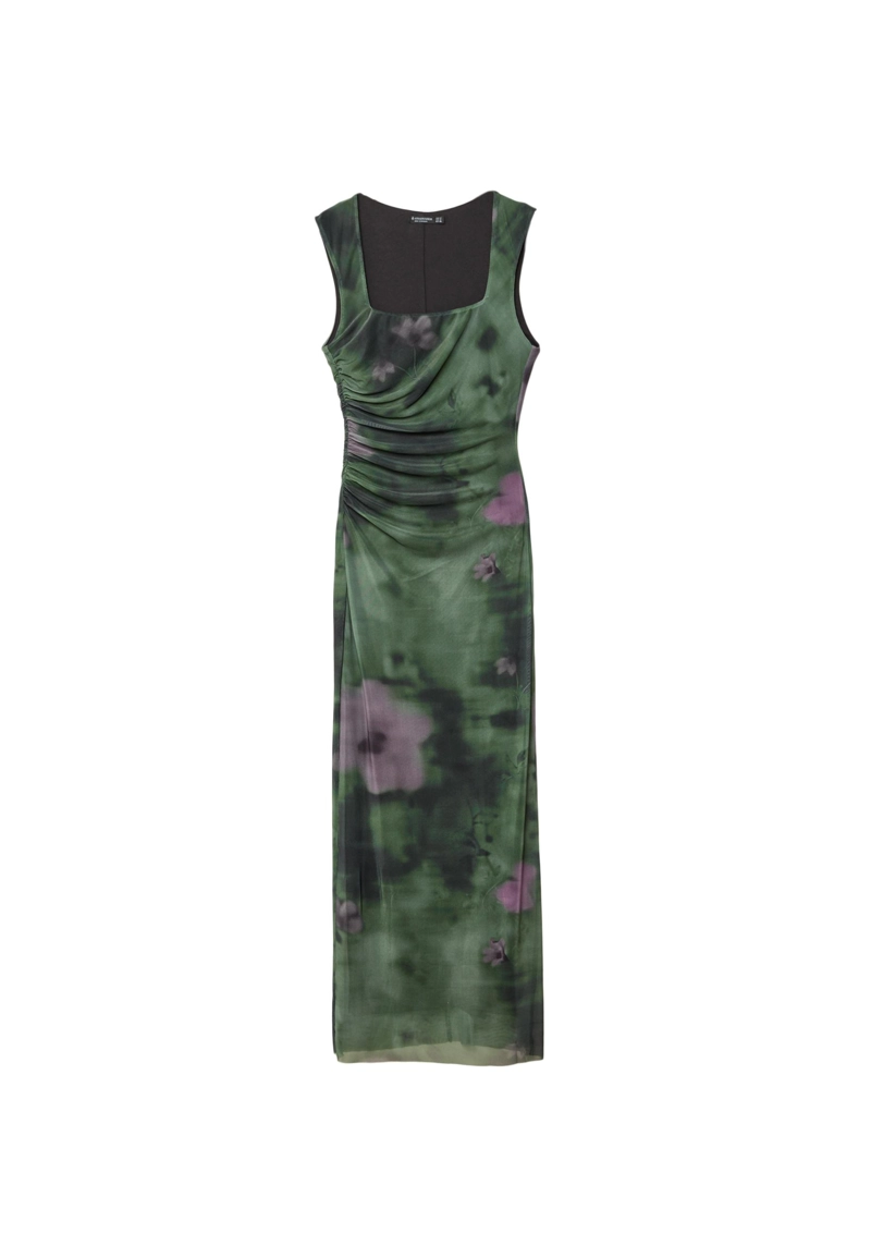 Длинное платье из полупрозрачной ткани с принтом