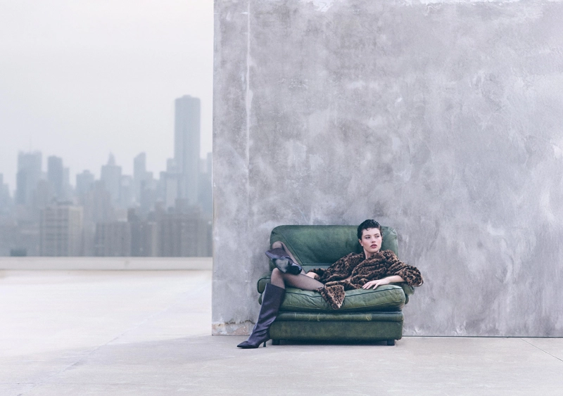 Длинное пальто с леопардовым принтом из искусственного меха