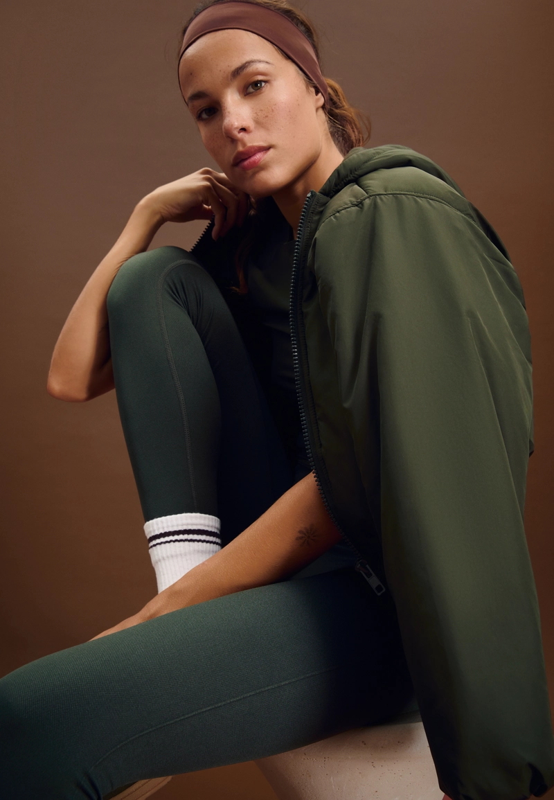 Стеганая куртка-пуховик