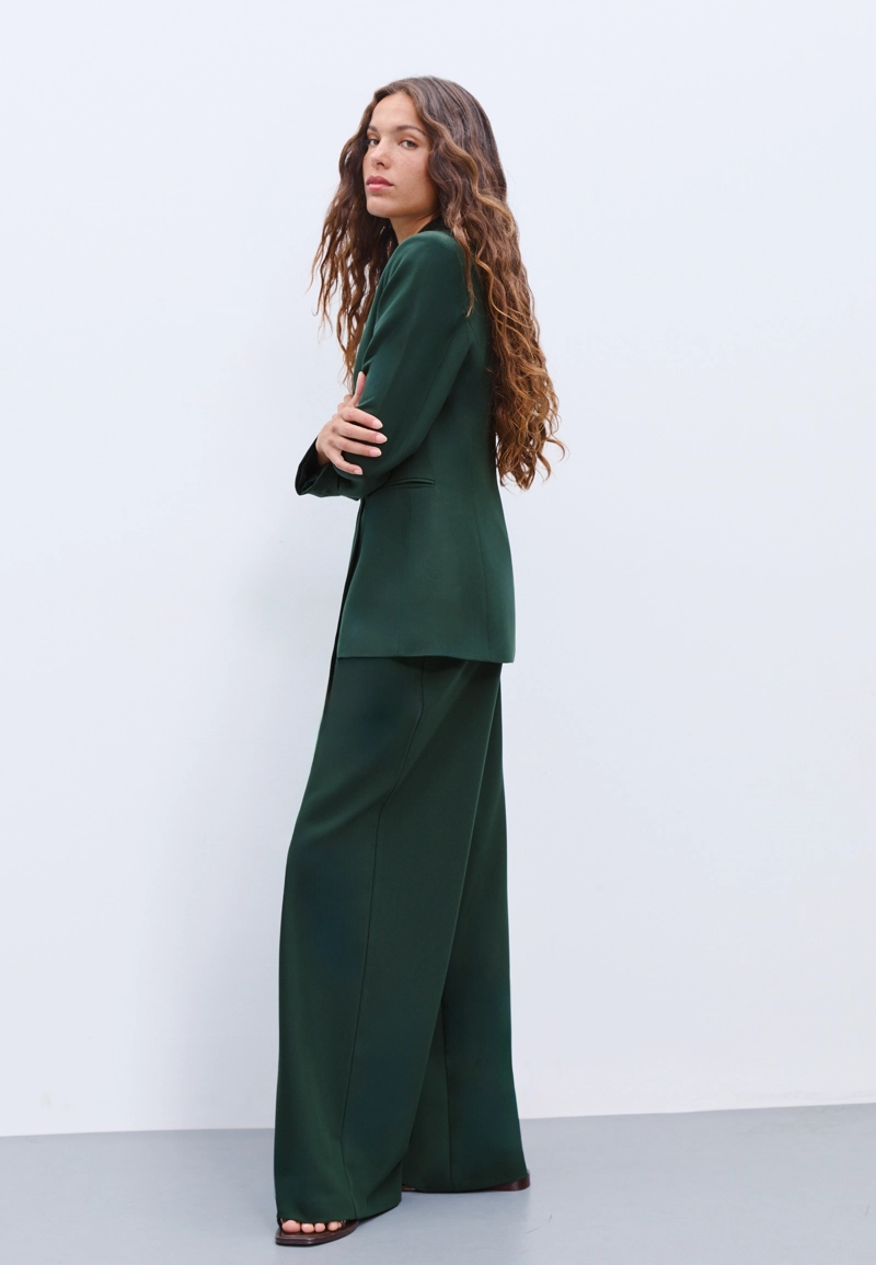 Повседневные брюки с запа́хом на поясе