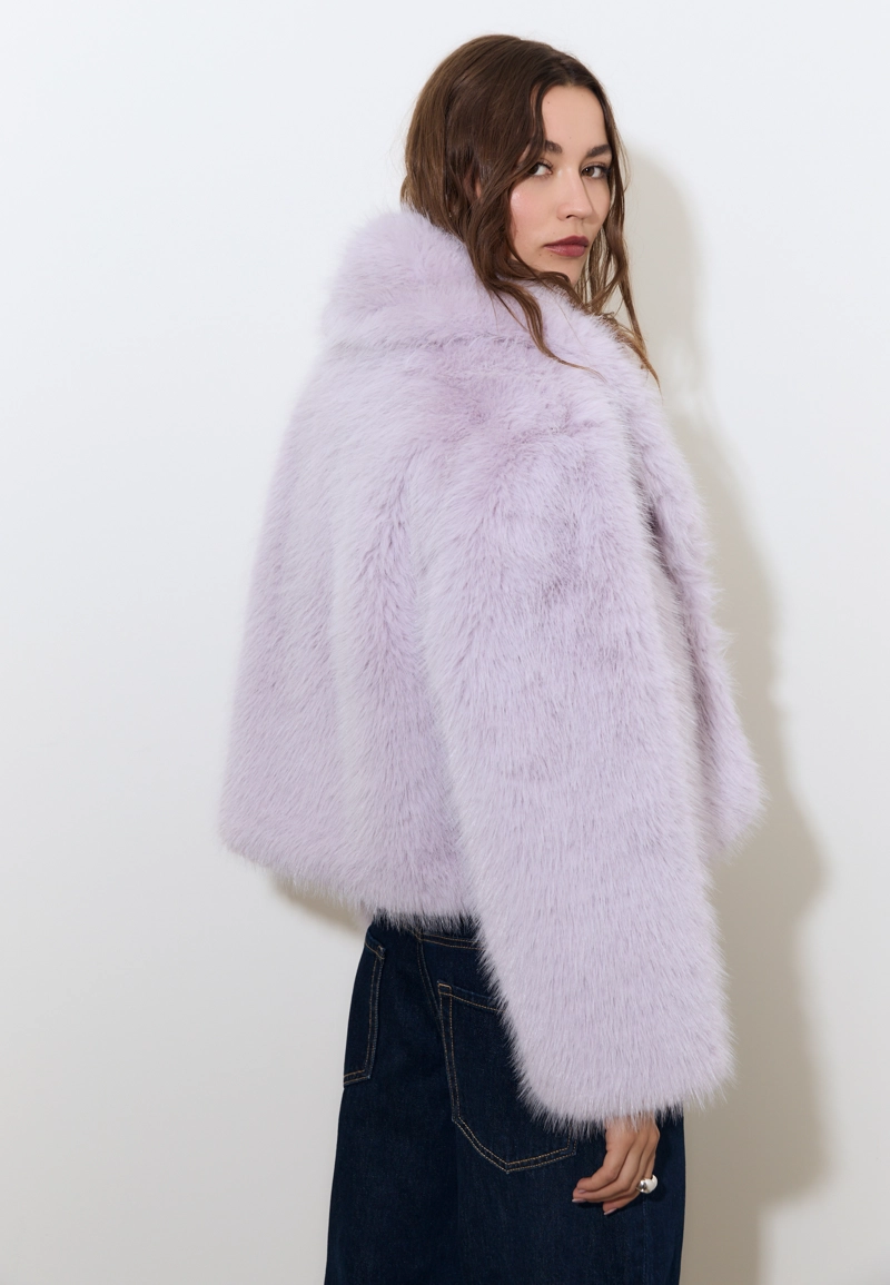 Куртка из искусственного меха