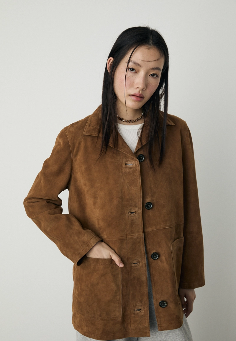 Куртка с карманами из 100% кожи