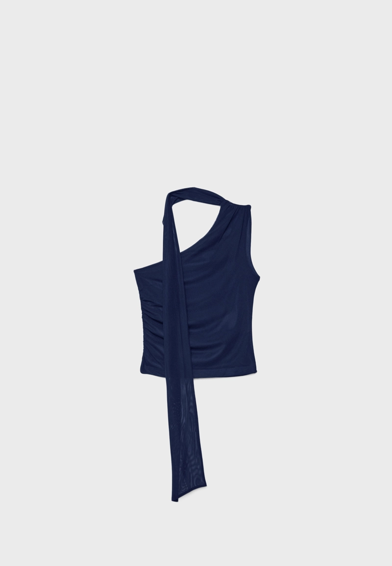 Асимметричный топ из полупрозрачной ткани с платком