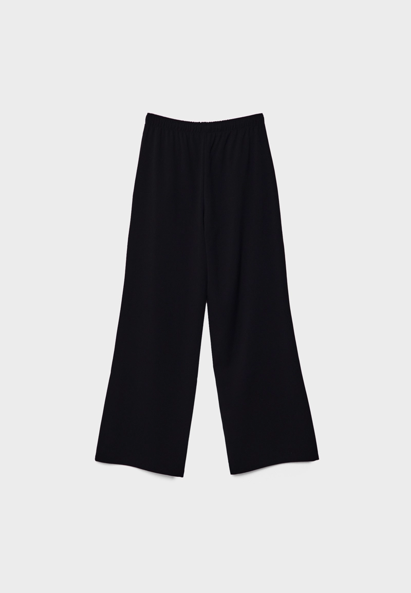 Длинные струящиеся нарядные брюки