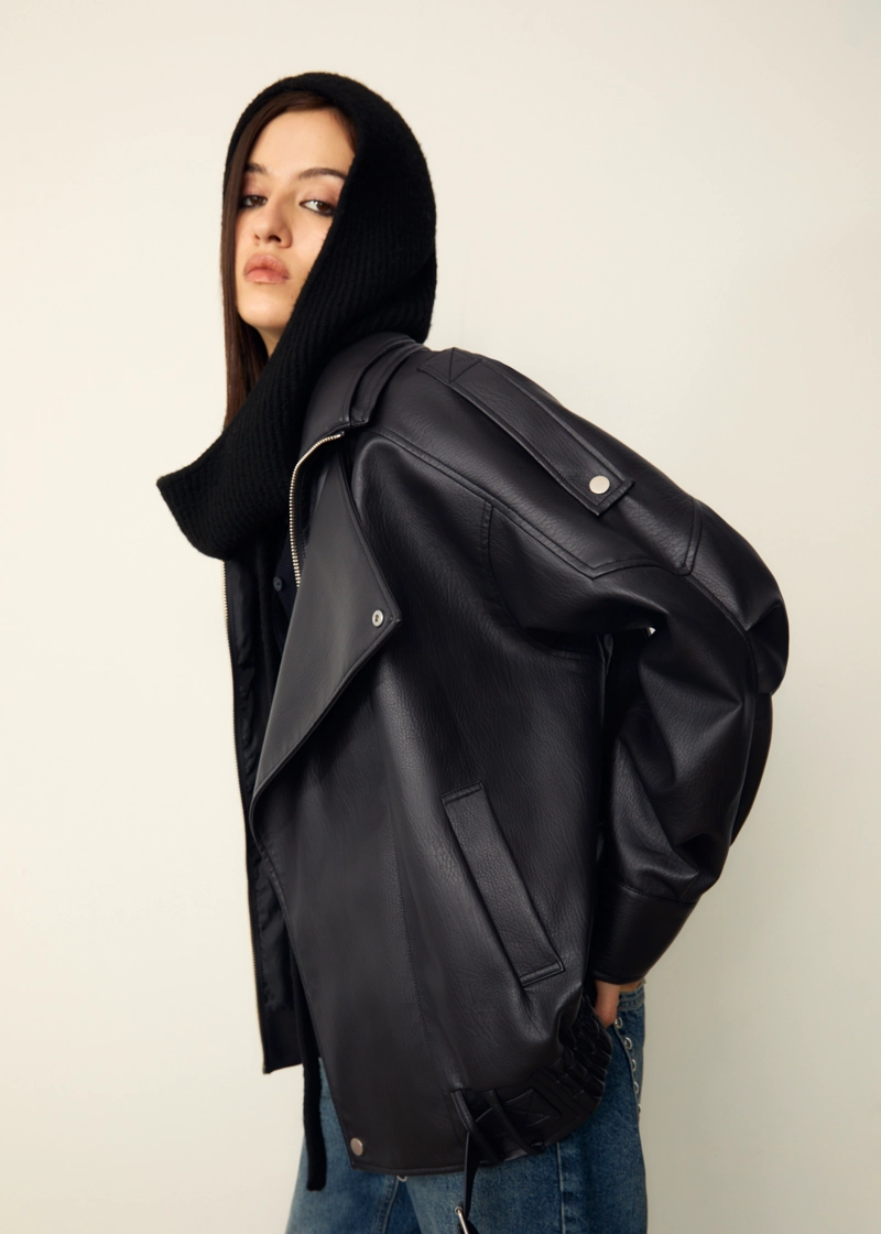 Куртка оверсайз из искусственной кожи с лацканами