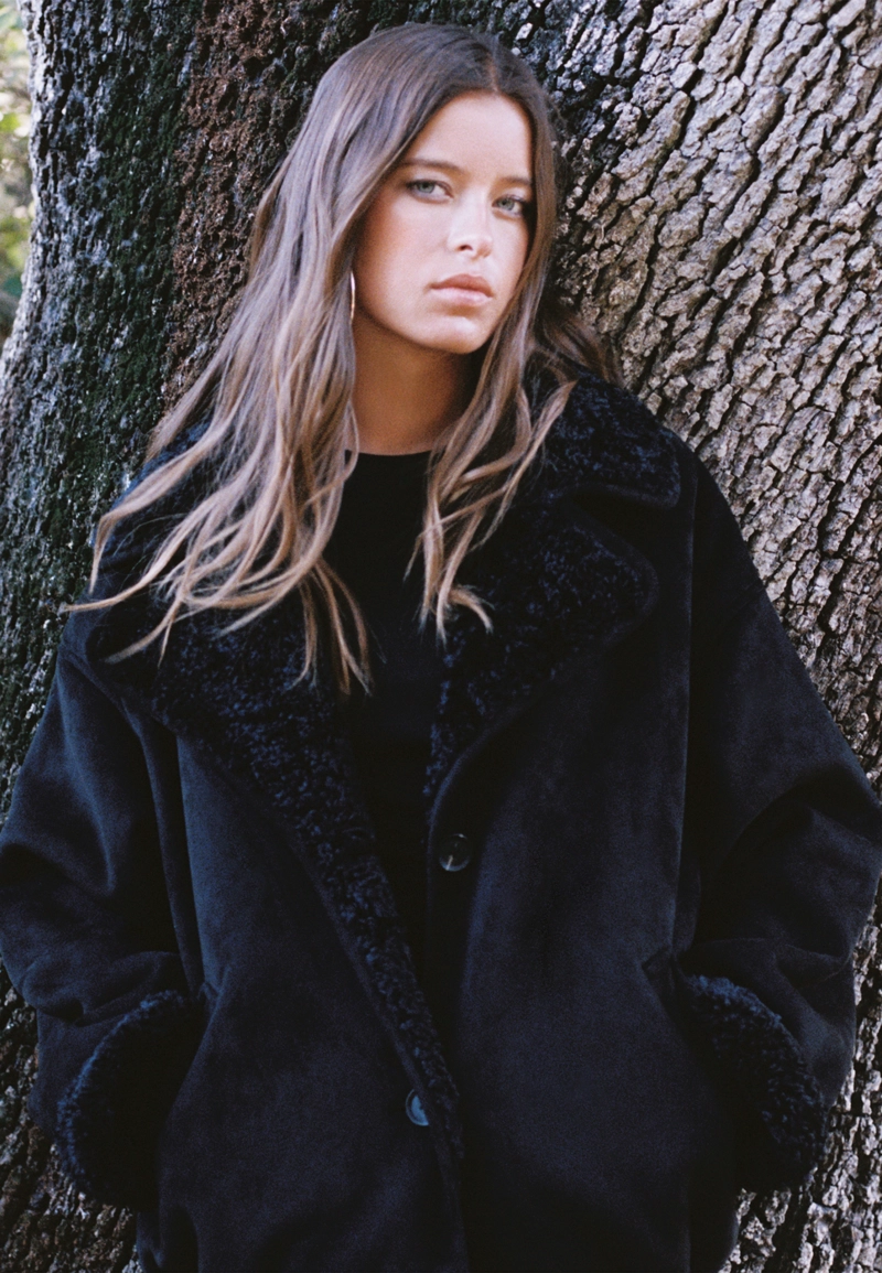 Двусторонняя куртка с комбинированным воротником