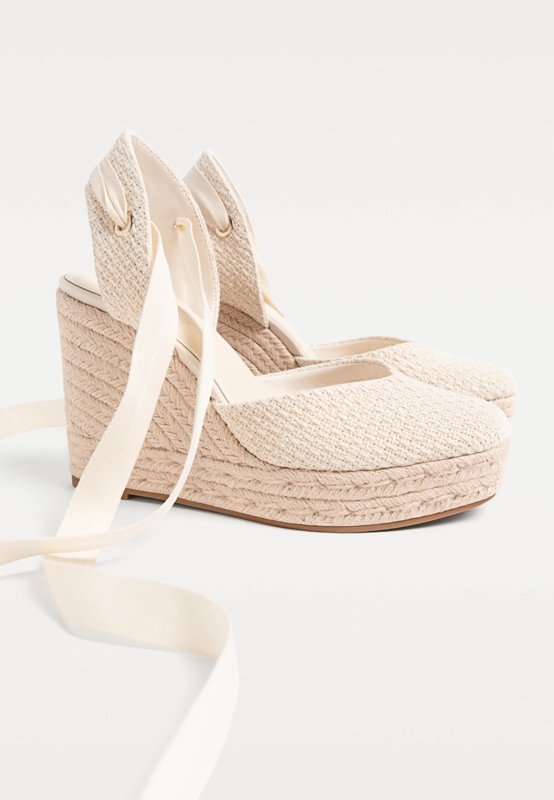 Текстурные джутовые танкетки