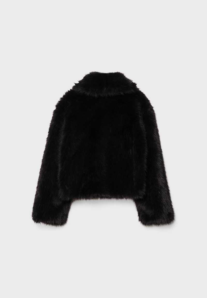 Куртка из искусственного меха