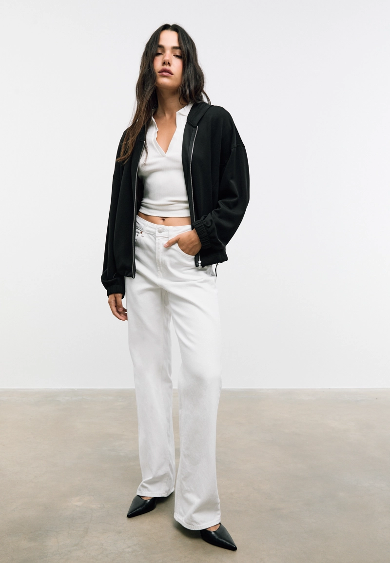 Толстовка с капюшоном с объемной отделкой, мягкая на ощупь