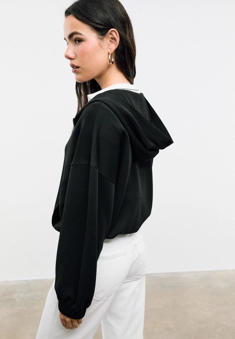 Толстовка с капюшоном с объемной отделкой, мягкая на ощупь