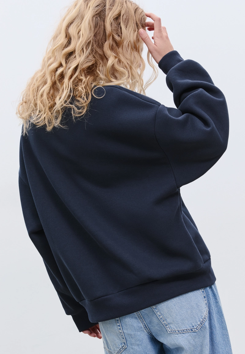 Толстовка с вышивкой London