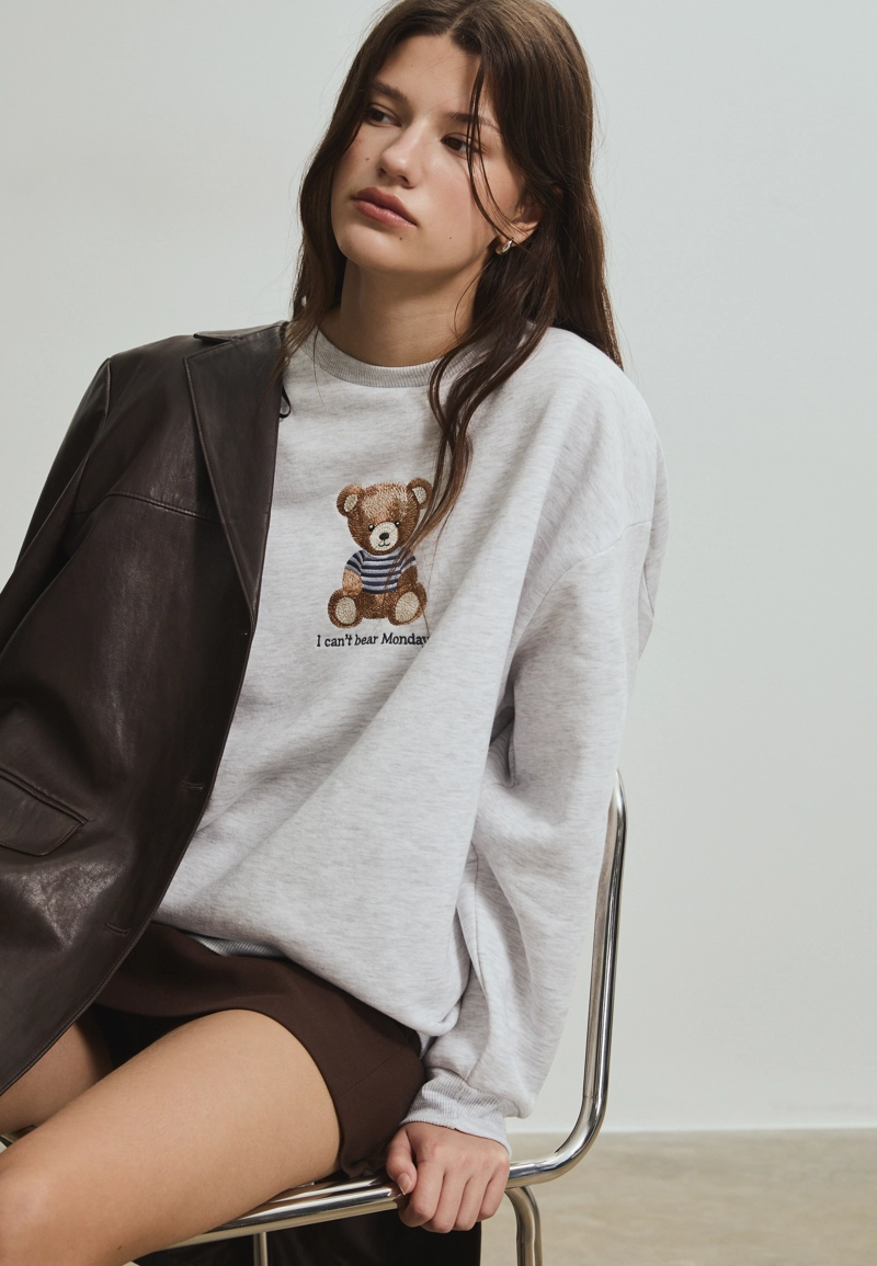 Толстовка с вышитым мишкой